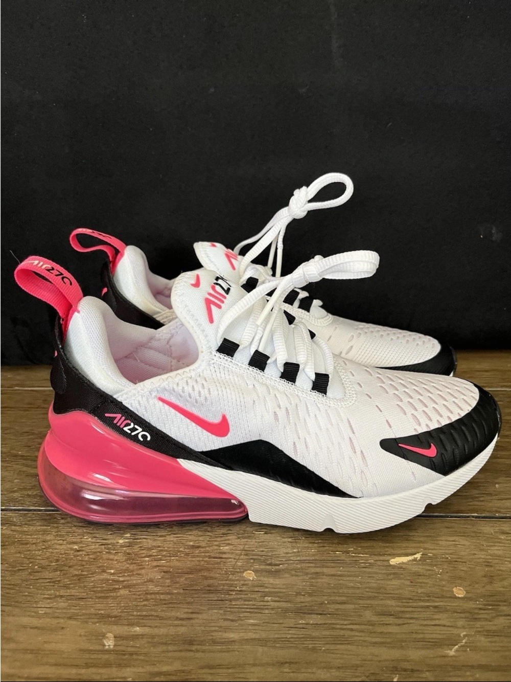 Nike Air Max 270 White Pink Black Running Shoes